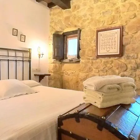 Casarural 2 Hb Cabrales-Moradiellos 乡村民宿